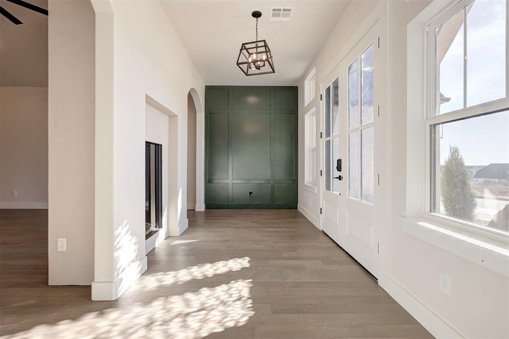 8001 Amber Ridge Drive