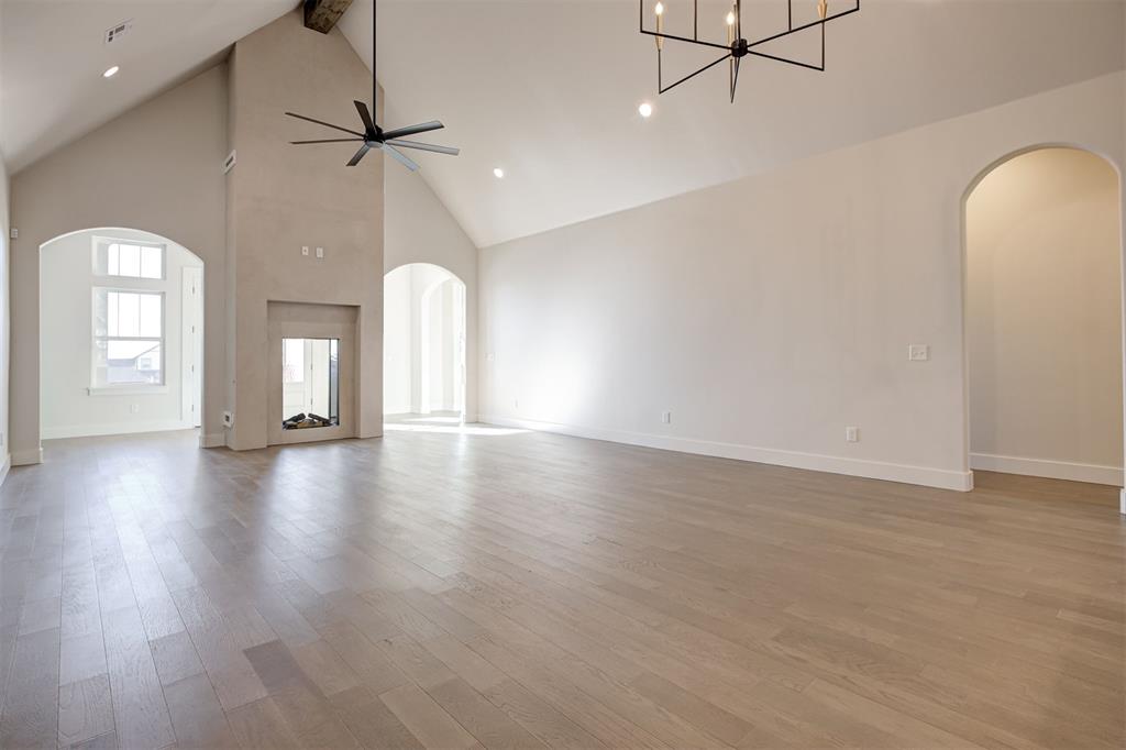 8001 Amber Ridge Drive