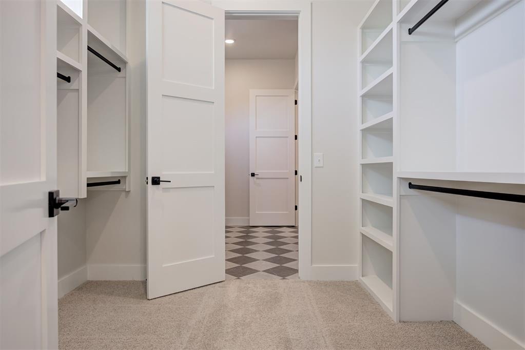 8001 Amber Ridge Drive