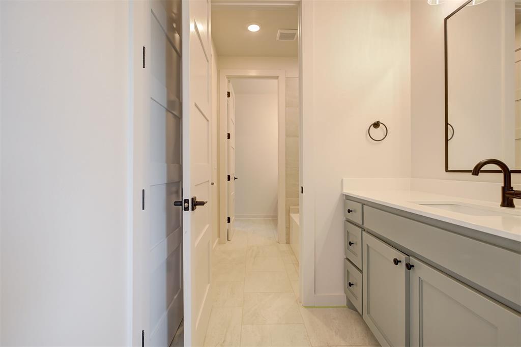 4541 Maple Ridge Drive