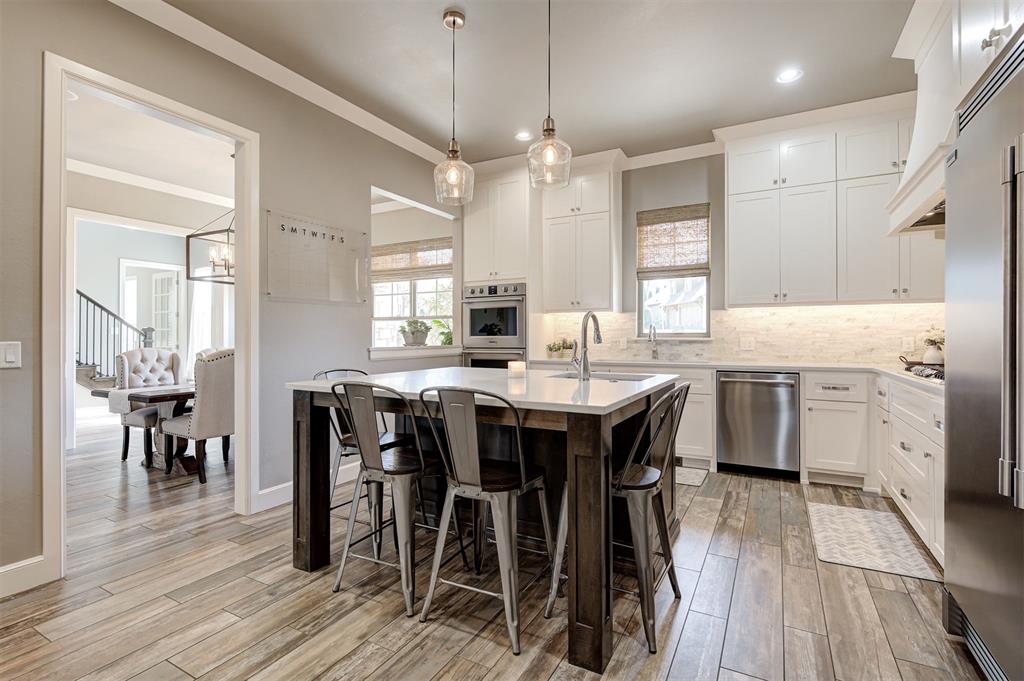 3301 Hidden Leaf Drive