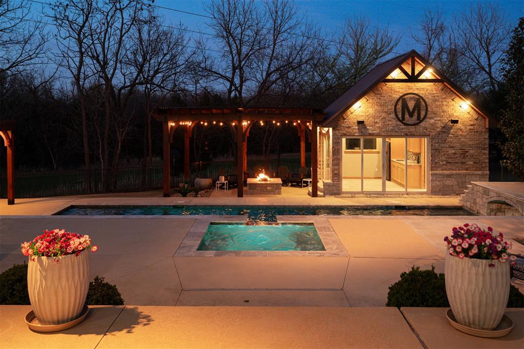 3301 Hidden Leaf Drive