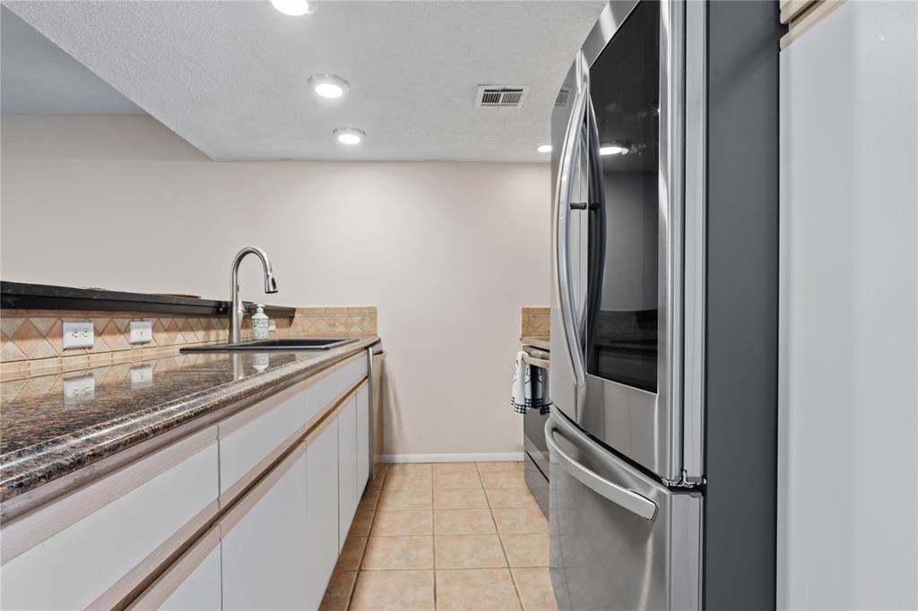 1 Fort Scott Lane Unit: 1