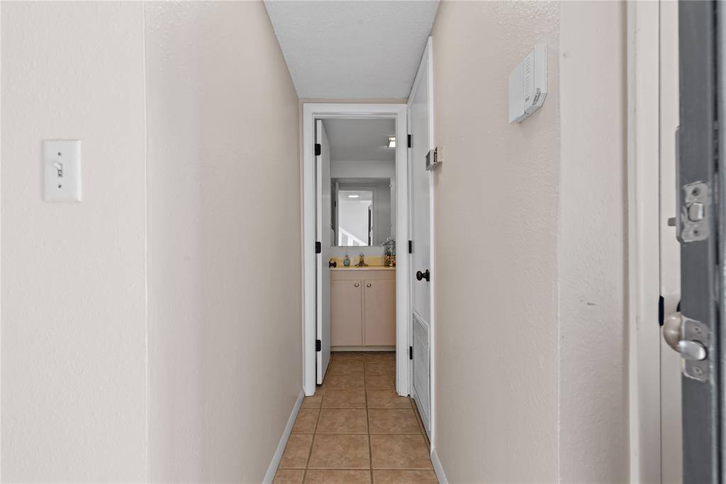 1 Fort Scott Lane Unit: 1