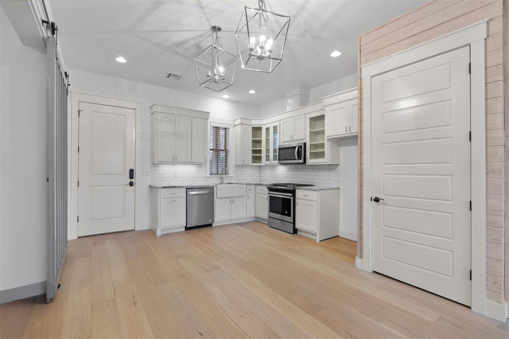 29 Water Street Unit: 3