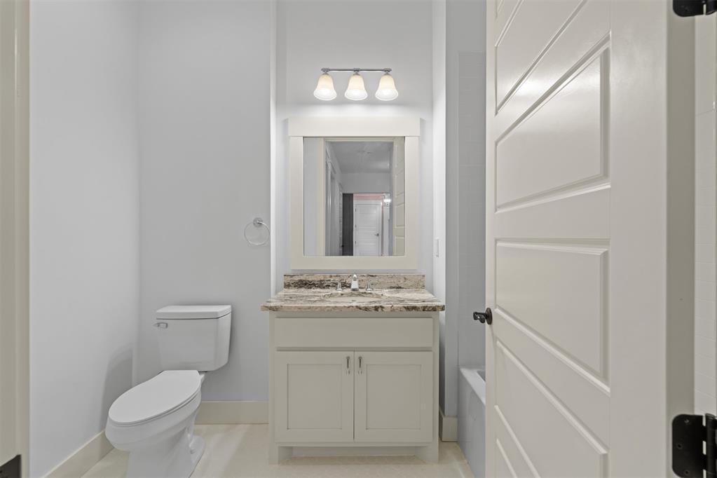 29 Water Street Unit: 3