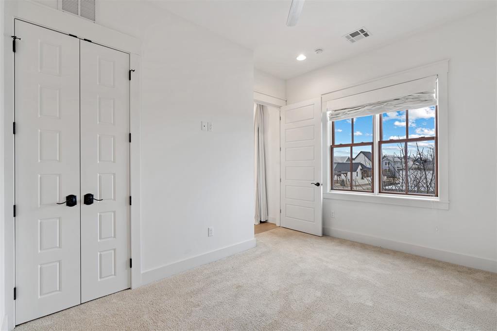 29 Water Street Unit: 5