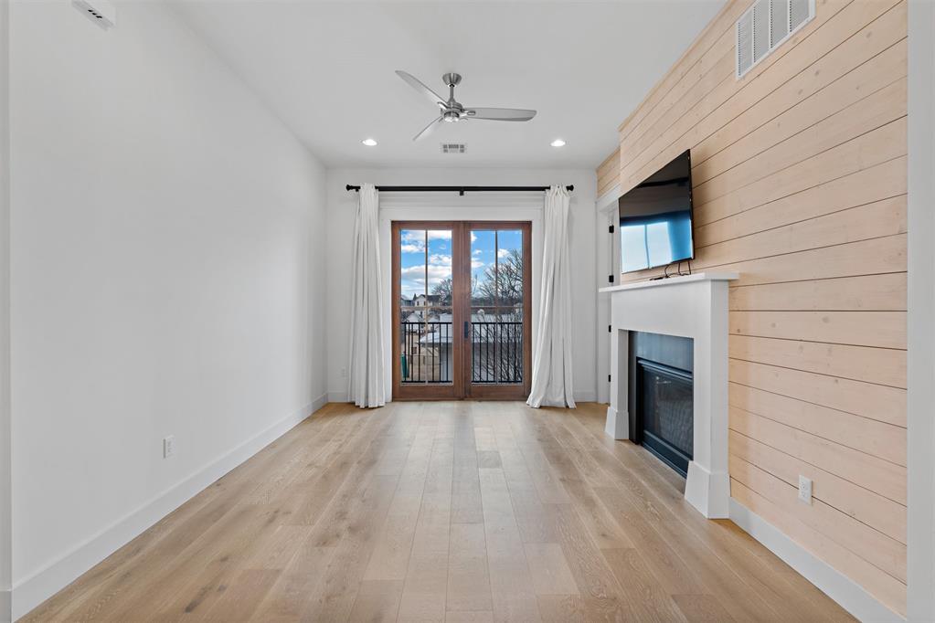 29 Water Street Unit: 5