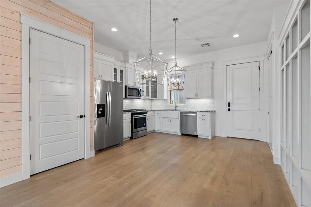 29 Water Street Unit: 5