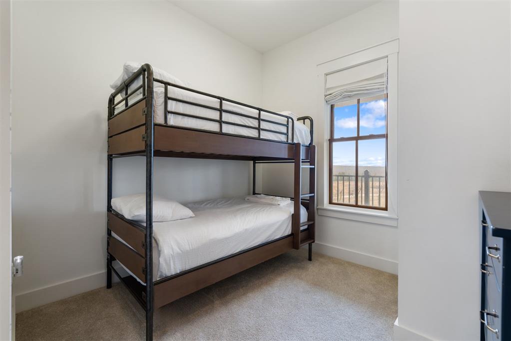 29 Water Street Unit: 8