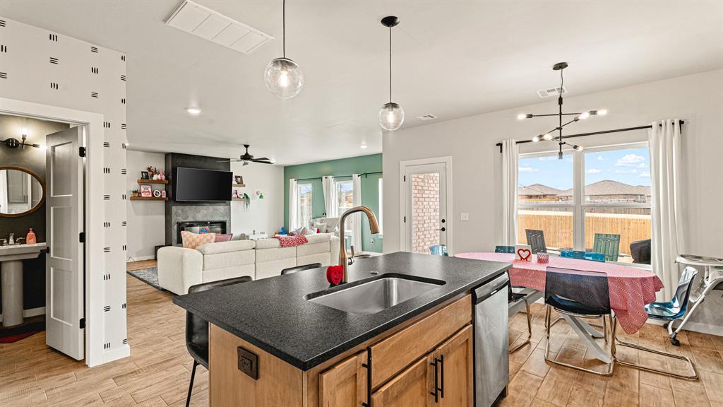 10009 Quarter Horse Trail