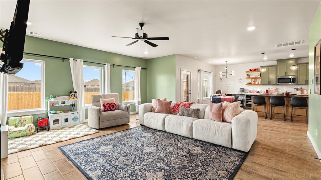 10009 Quarter Horse Trail