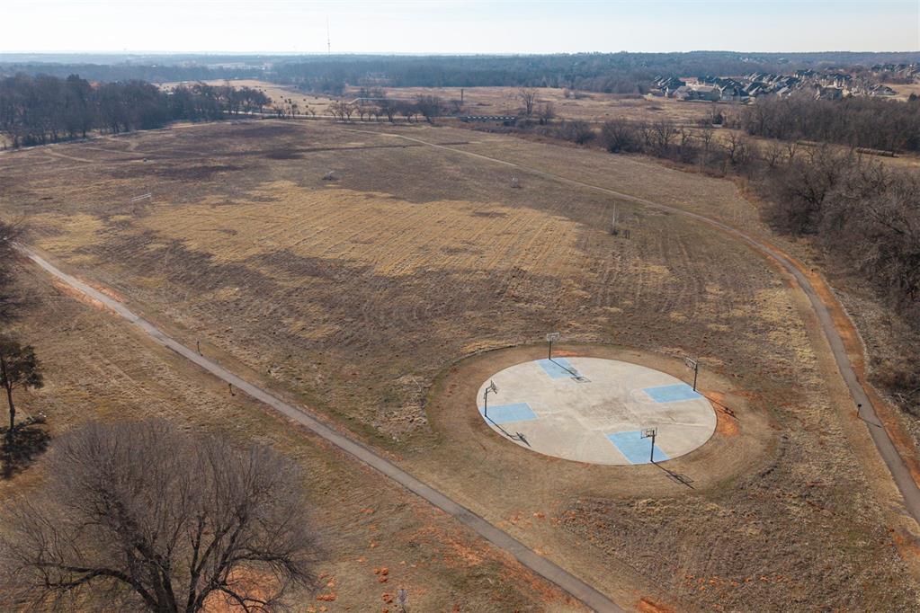 6917 Timber Crest Way