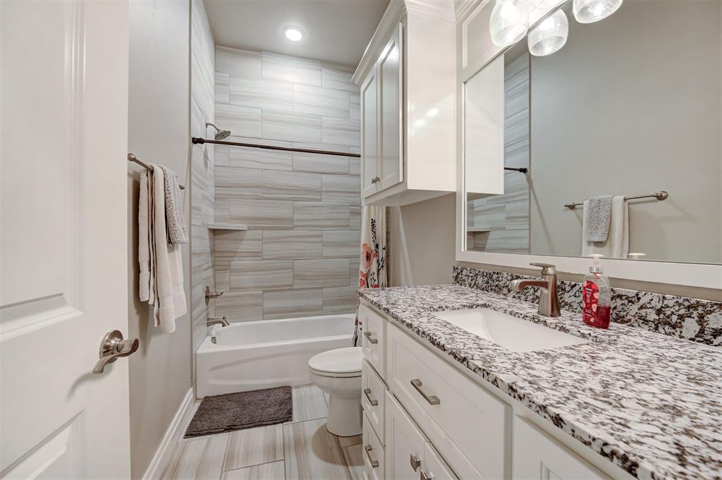 6917 Timber Crest Way