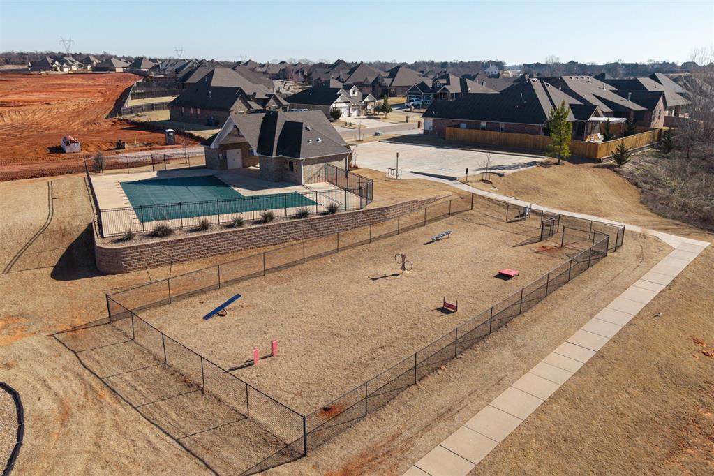 6917 Timber Crest Way