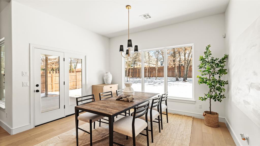 3900 Shady Hill Trail