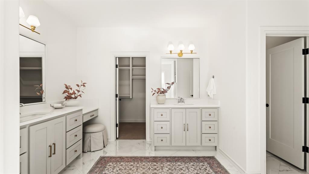 3900 Shady Hill Trail