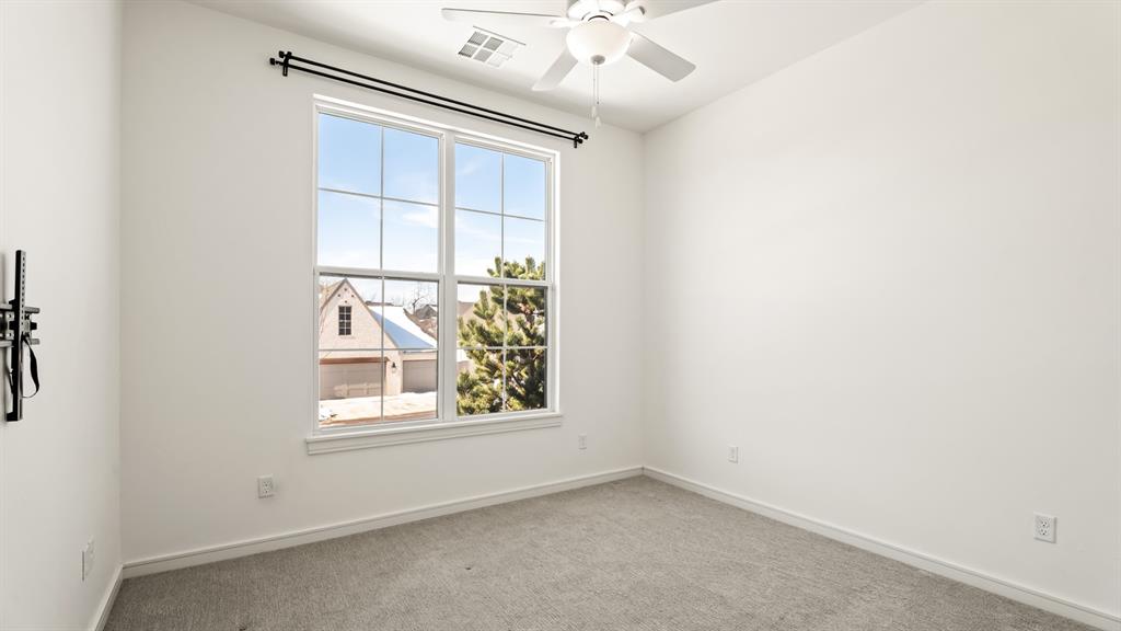 3900 Shady Hill Trail