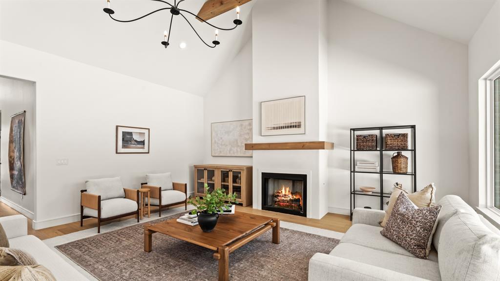 3900 Shady Hill Trail