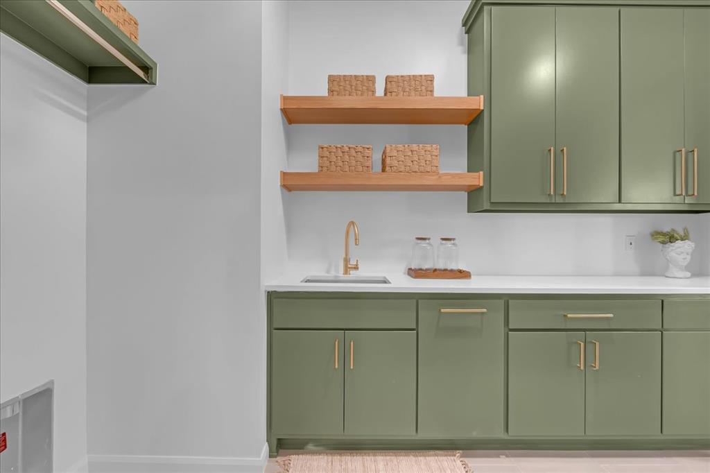 3917 Stone Bluff Way