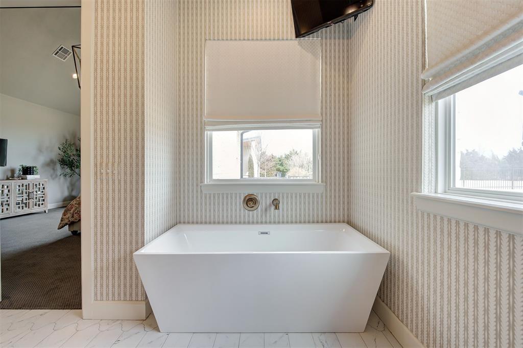 2603 S Loblolly Lane