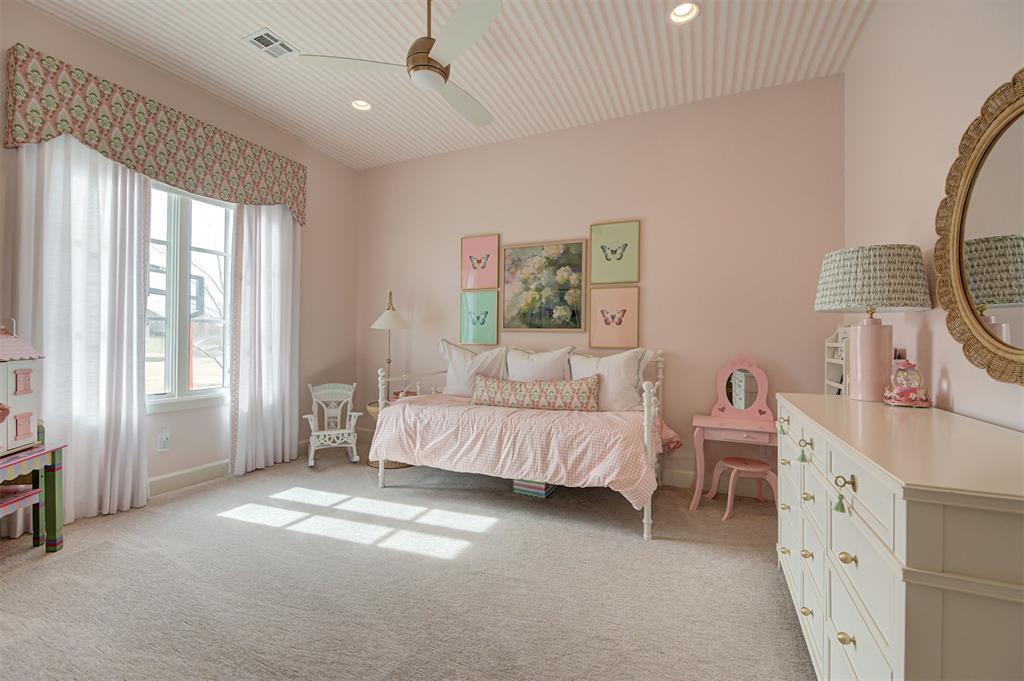 2603 S Loblolly Lane