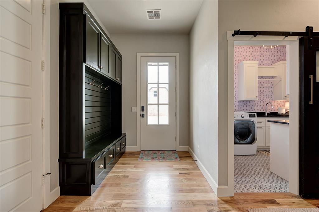 2603 S Loblolly Lane