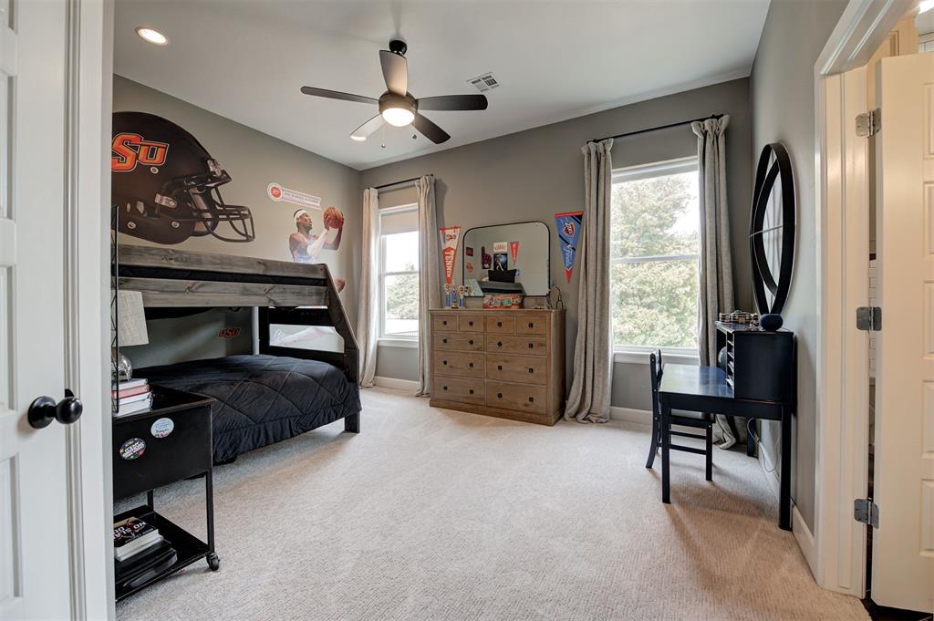 2603 S Loblolly Lane