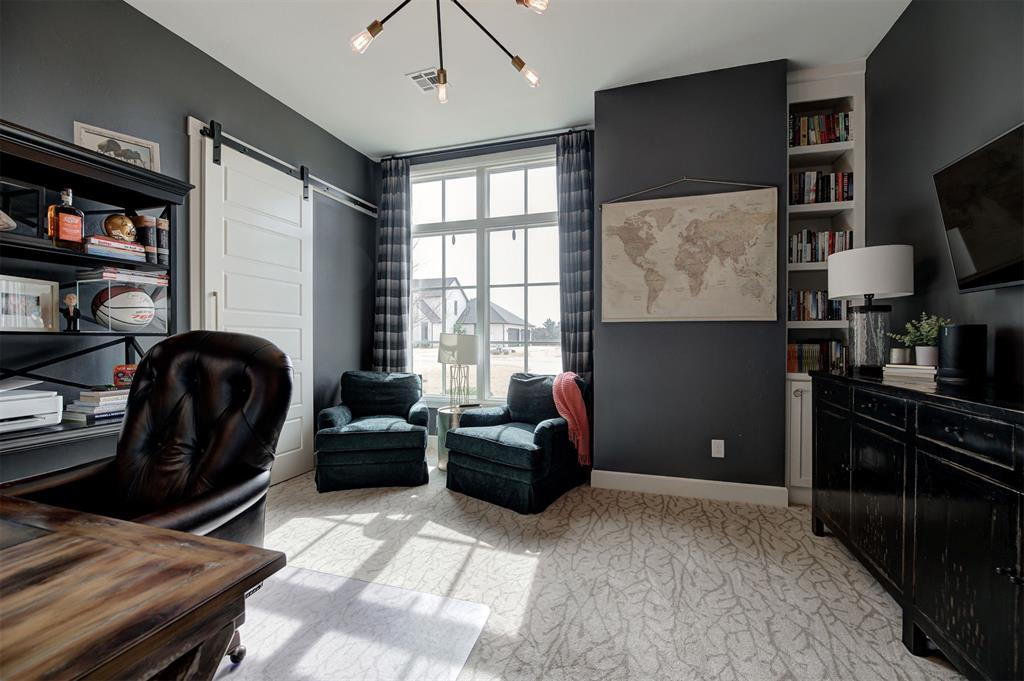 2603 S Loblolly Lane