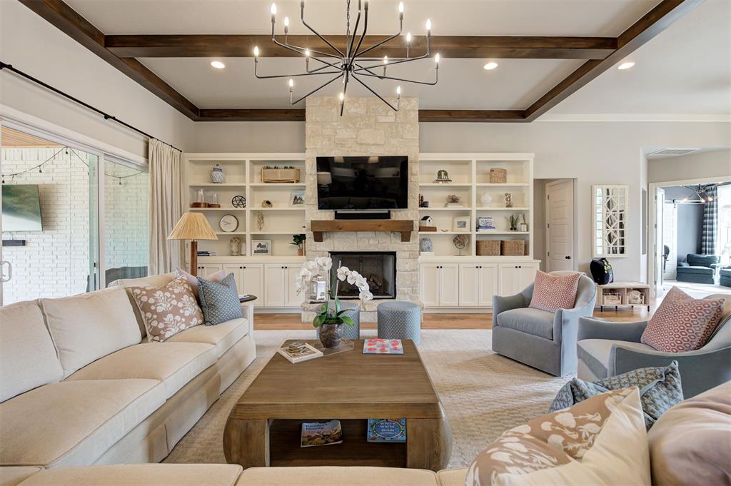 2603 S Loblolly Lane