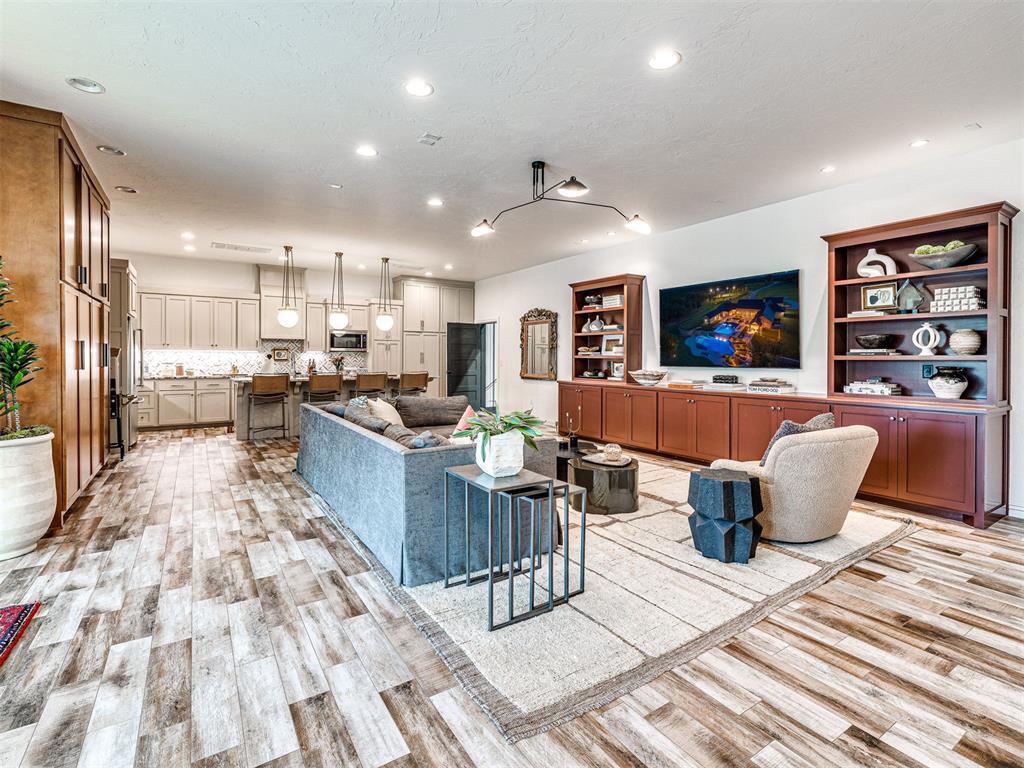 3003 S Country Club Road