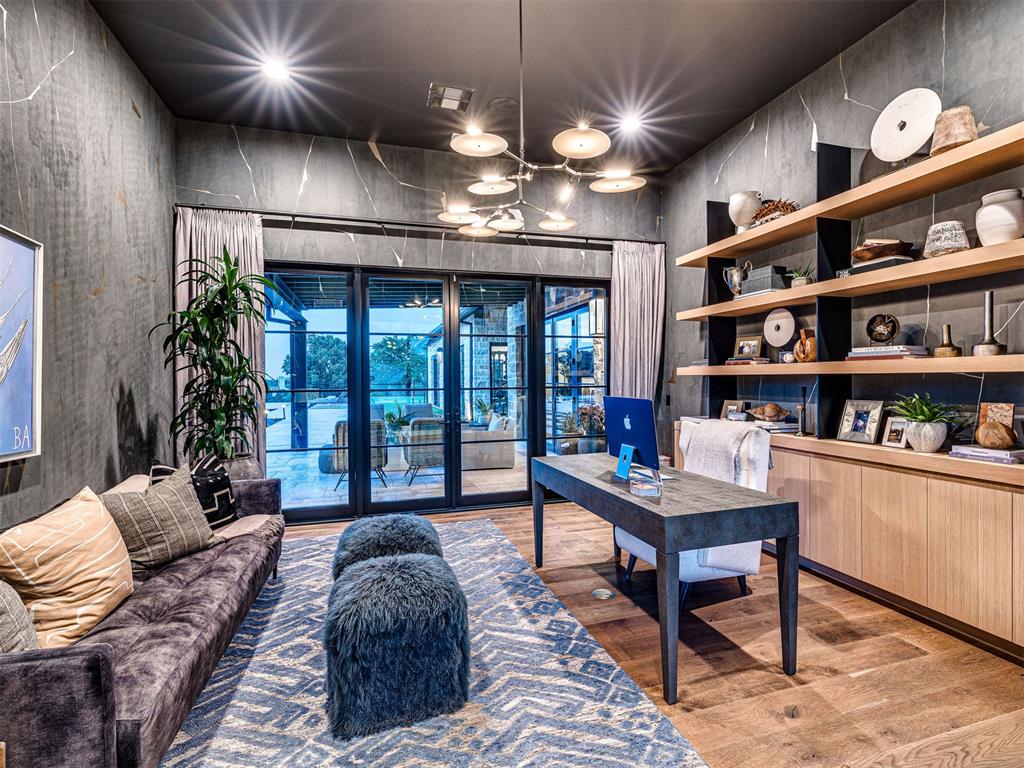 3003 S Country Club Road