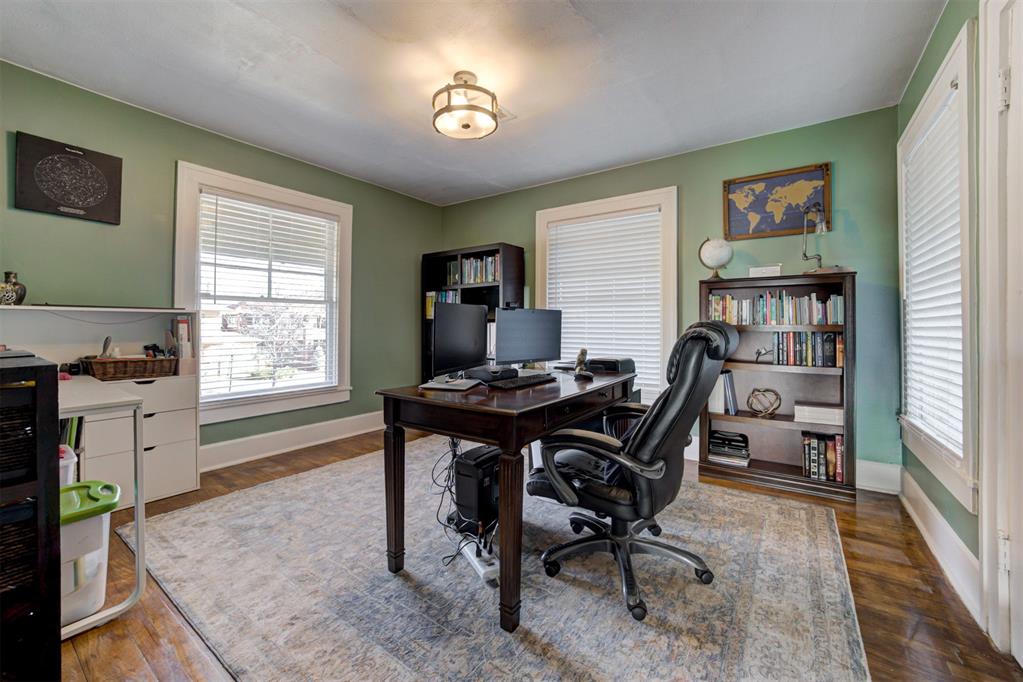 930 NW 17th Street
