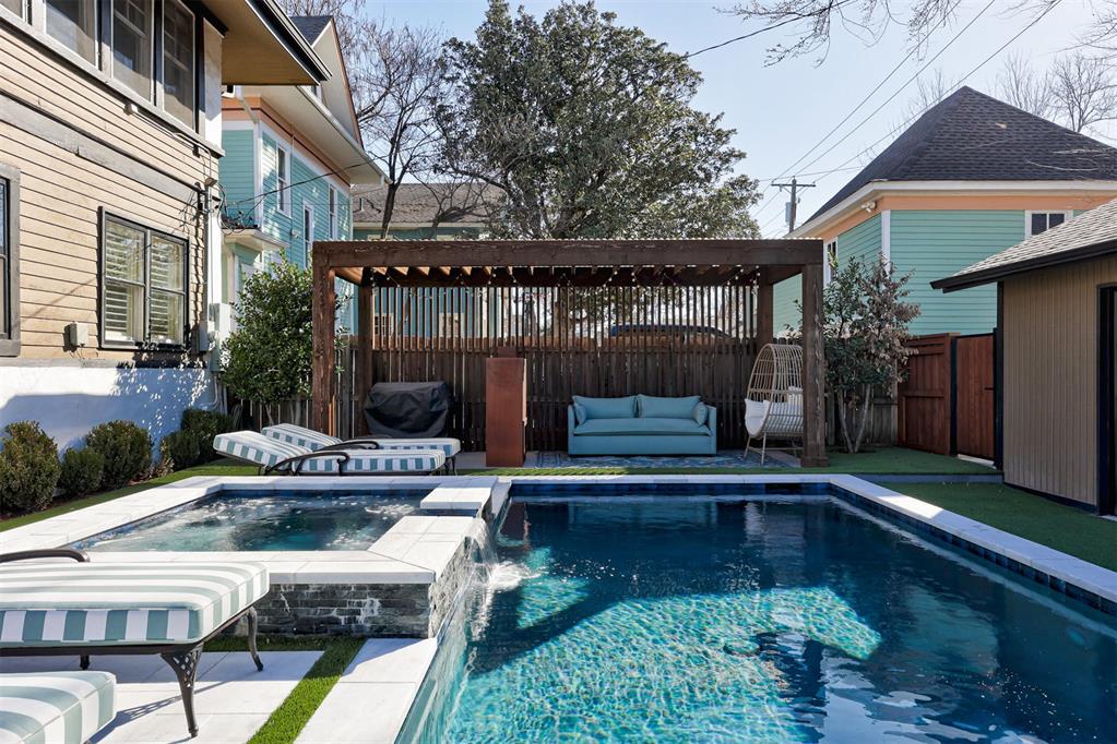 930 NW 17th Street