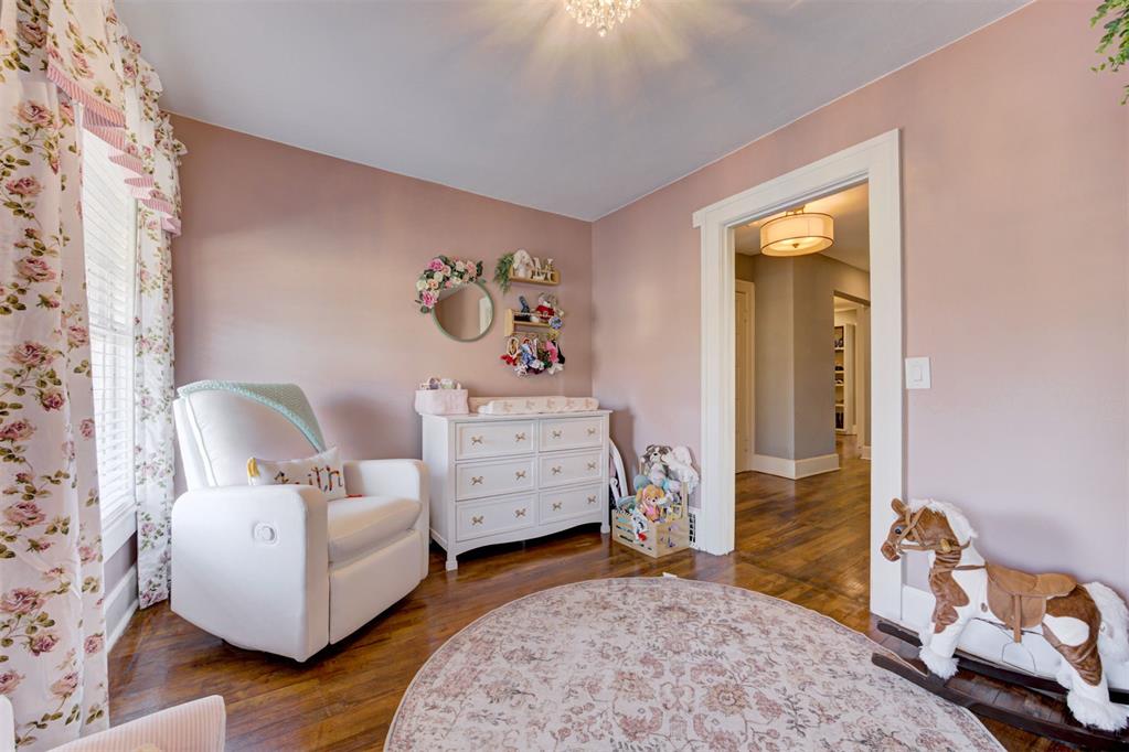930 NW 17th Street