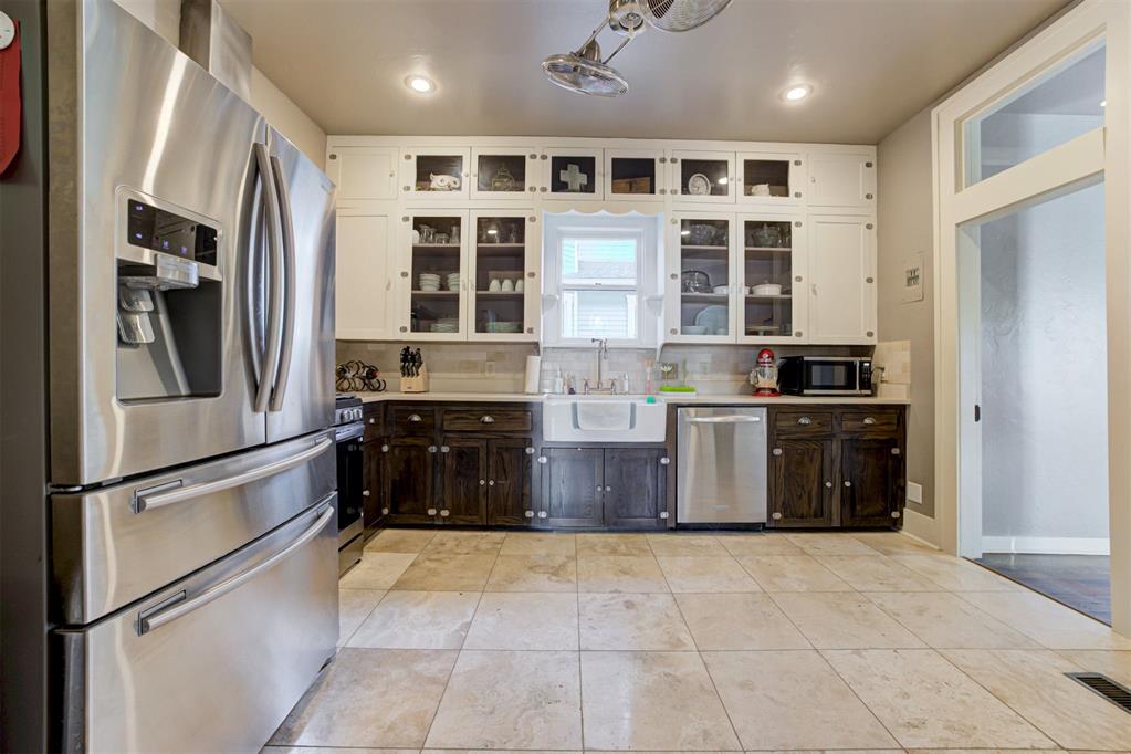930 NW 17th Street