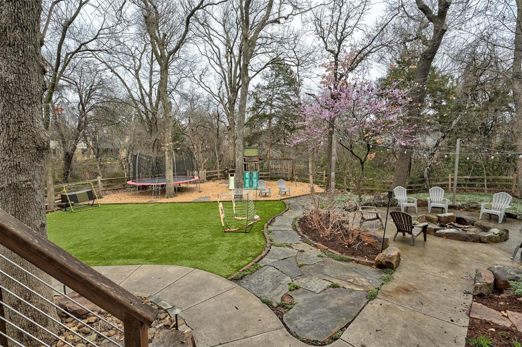 600 Heatherstone Road