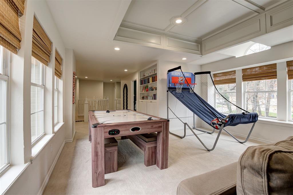 600 Heatherstone Road