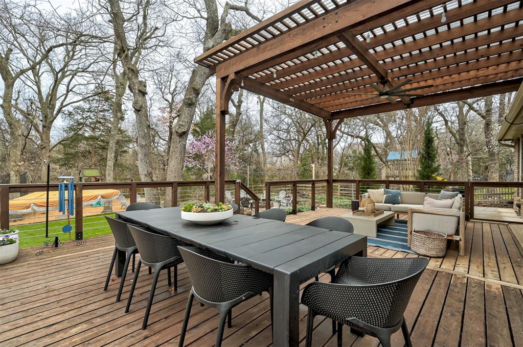 600 Heatherstone Road