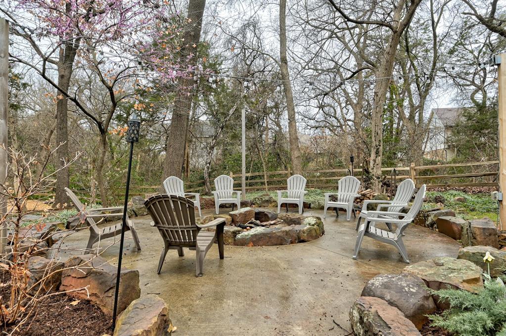 600 Heatherstone Road