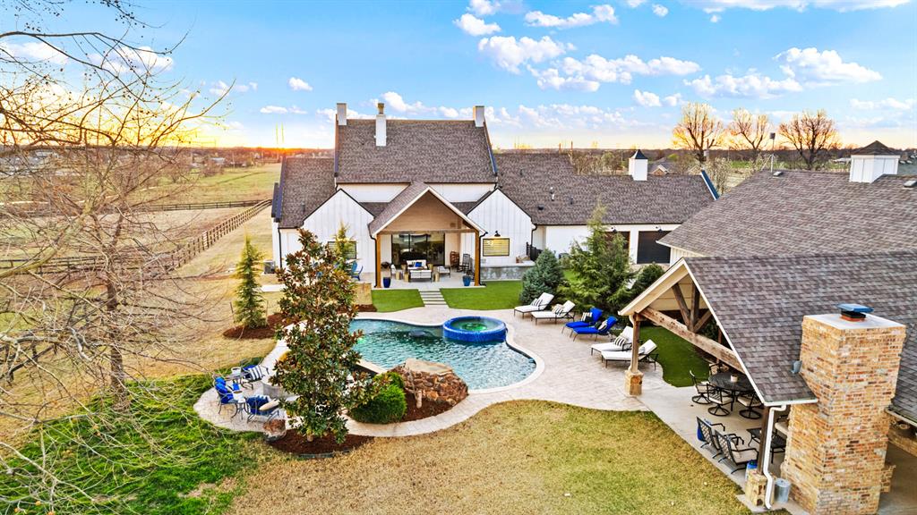 15500 S Drexel Avenue