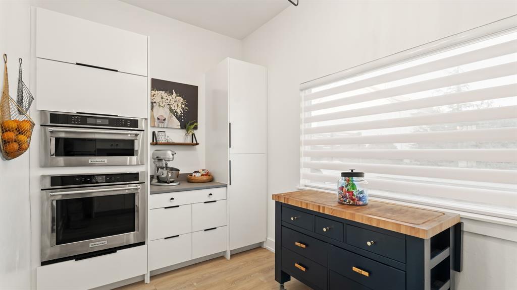 15500 S Drexel Avenue