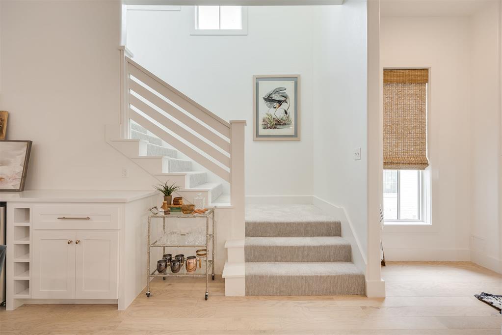 44 Ramble Along Road