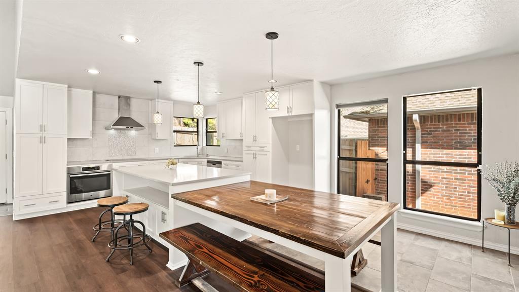 1211 Richmond Road