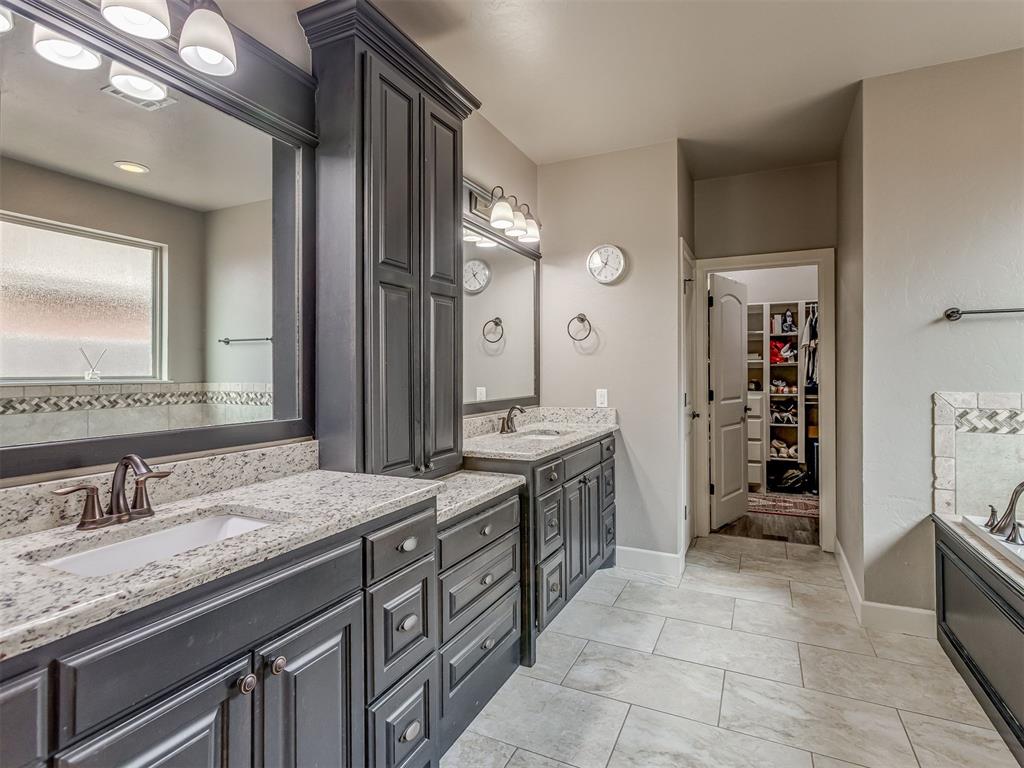 4712 NW 151st Terrace