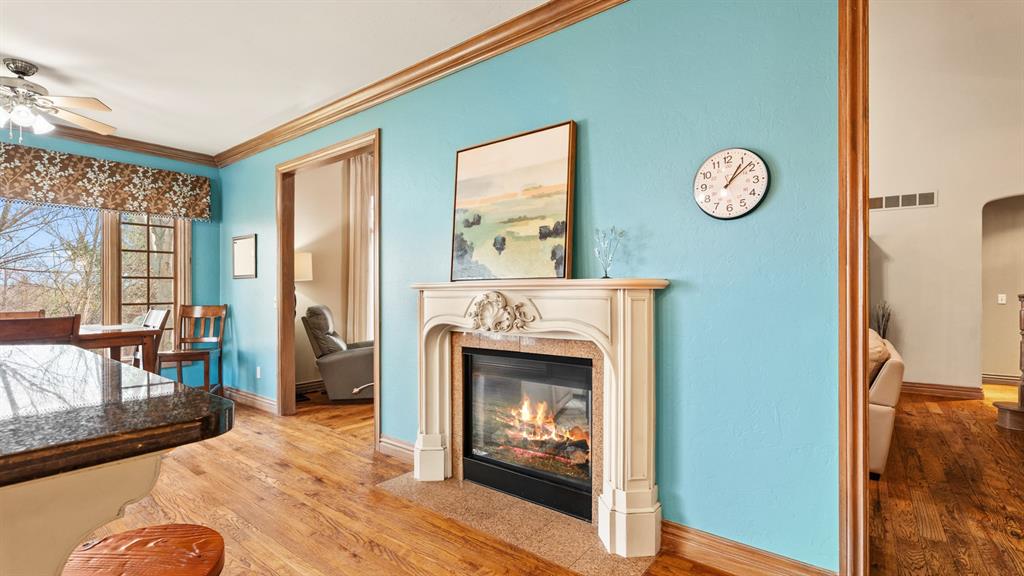 1124 Caines Hill Road