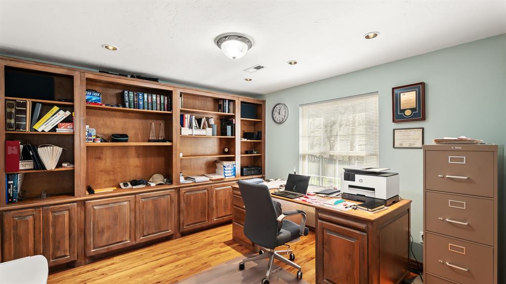 1124 Caines Hill Road