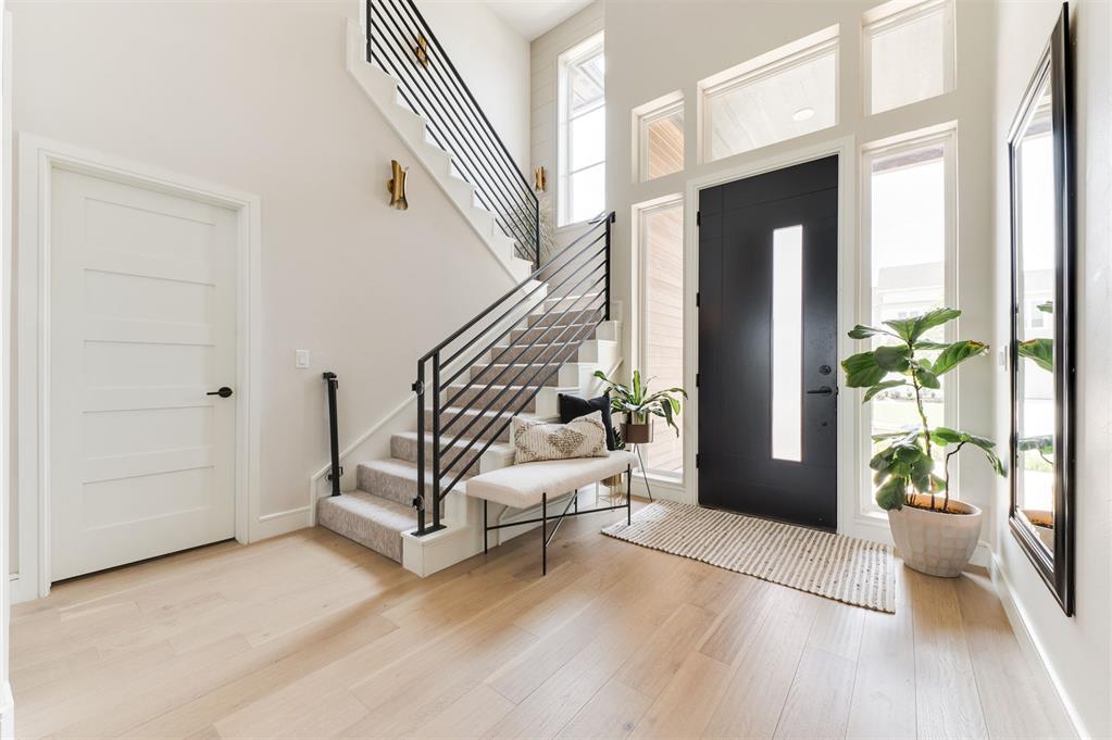 2924 Sandstone Ridge