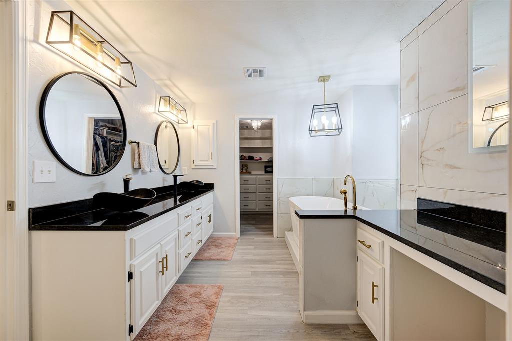 709 Timber Ridge Drive