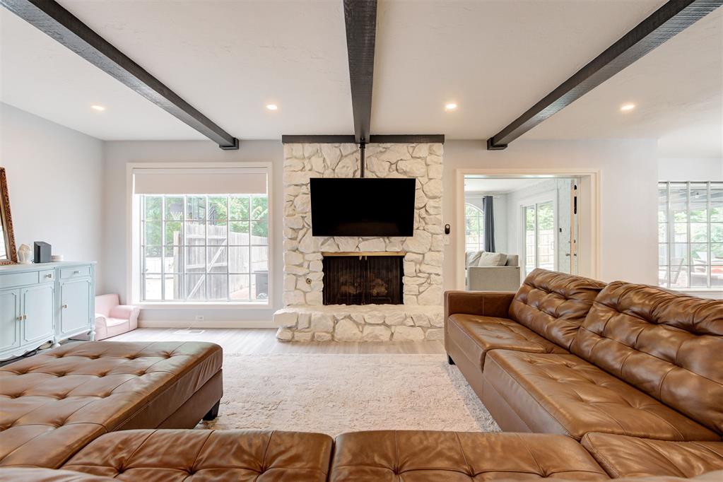 709 Timber Ridge Drive